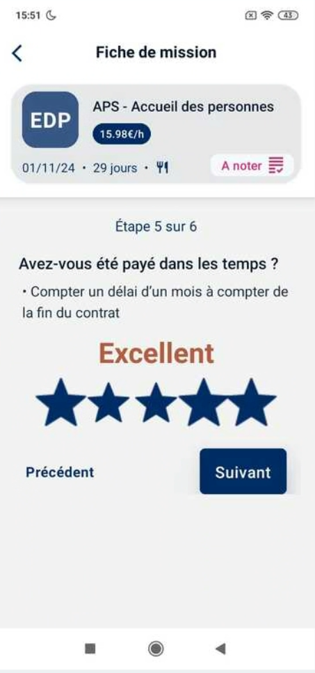 Écran de notation d'une mission avec les 6 questions et le système d'étoiles pour évaluer chaque question